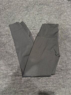 High-Rise Charcoal Herringbone Leggings